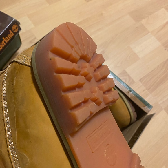 BOTH Timberland Men's Brown and Tan Leather Boots just $48 - Picture 7 of 8